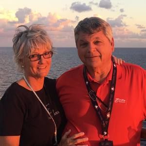 Meet your Posher, Adrienne